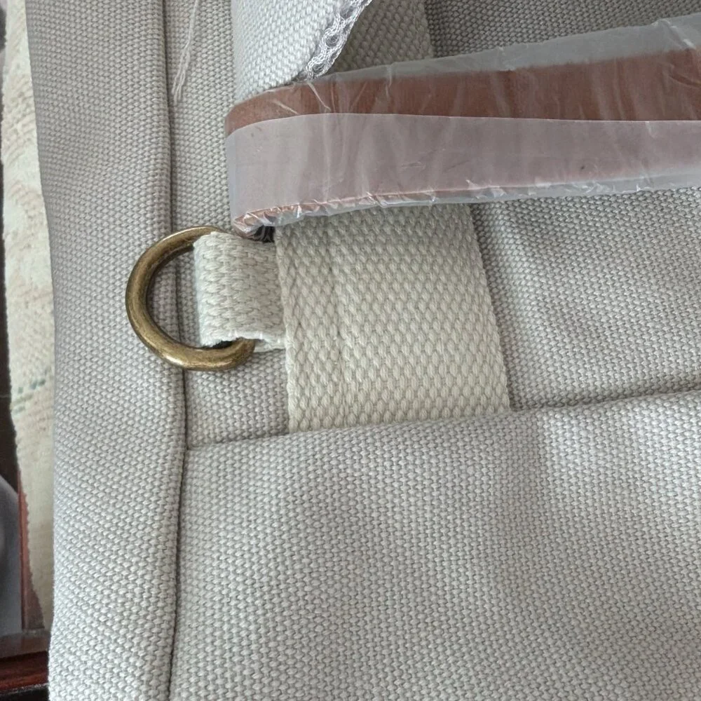 Canvas Backpack - Picture 7 of 11